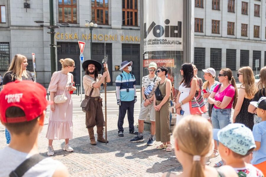 Prague: Nightwatchman of Prague Walking Tour - Starting at Náměstí Republiky and the Powder Gate Meeting Point