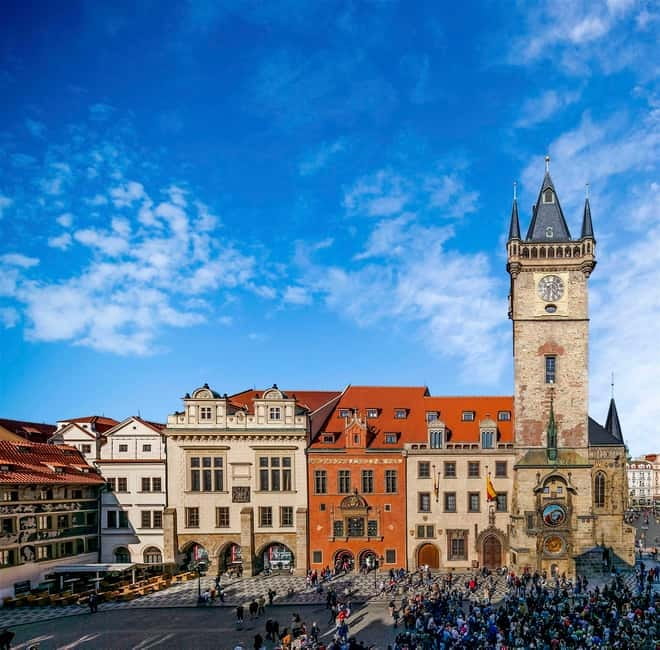 Prague: Official City Pass with Public Transport - Old Town Hall, Astronomical Clock, and the easy way into the center