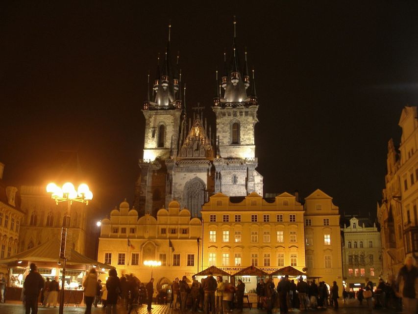 Prague: Old, New, and Jewish Towns Guided Walking Tour - Hotel pickup and meeting logistics that actually affect your time