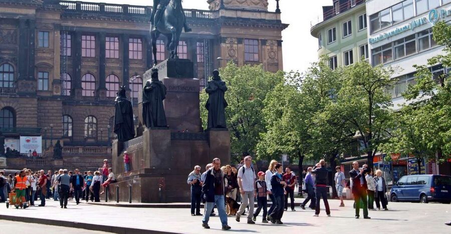 Prague: Old, New, and Jewish Towns Guided Walking Tour - Jewish Town context: learning the Czech story through a key part of Prague