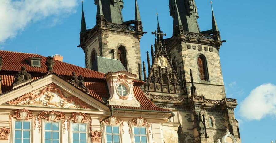 Prague: Old Town and Jewish Quarter Guided Tour in German - Prague Astronomical Clock Stop, How to Get the Most From a Short Photo Moment
