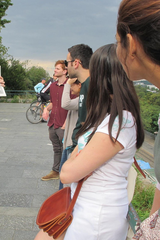 Prague: Old Town and Jewish Quarter Guided Walking Tour - Meeting at Get Prague Guide, and how the tour stays easy to follow