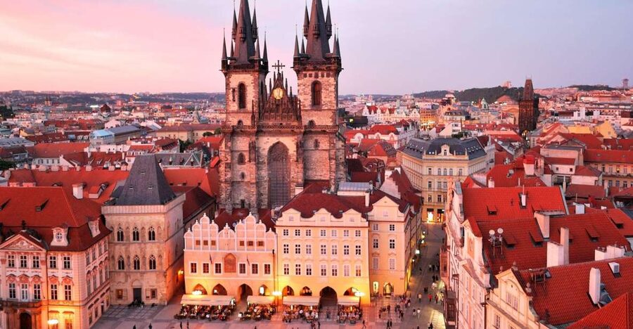 Prague: Old Town and Jewish Quarter Tour with Jewish Museum - Key points worth knowing before you go