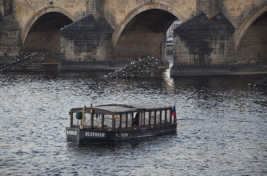 Prague: Old Town Guided Walking Tour and City Boat Ride - Starting in the Old Town Square, Where the Route Begins