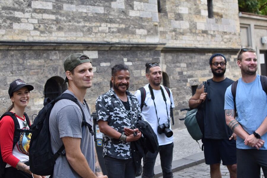 Prague: Old Town Highlights & Hidden Gems Guided Tour - Old Town Prague: 65 Minutes to Understand the Labyrinth