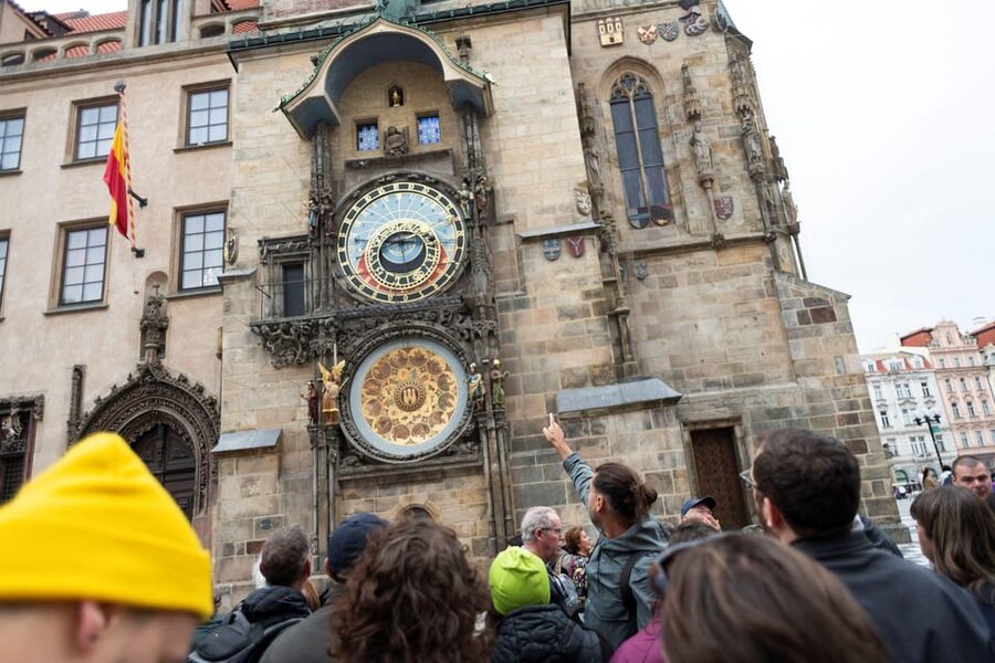 Prague: Old Town, Jewish Quarter & Astro Clock Walking Tour - Old Town street walking, what makes the route feel worth it