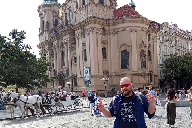 Prague Old Town Old Man Private Walking Tours - Stop 5: Prague Jewish Quarter, the oldest synagogue and the Golem legend
