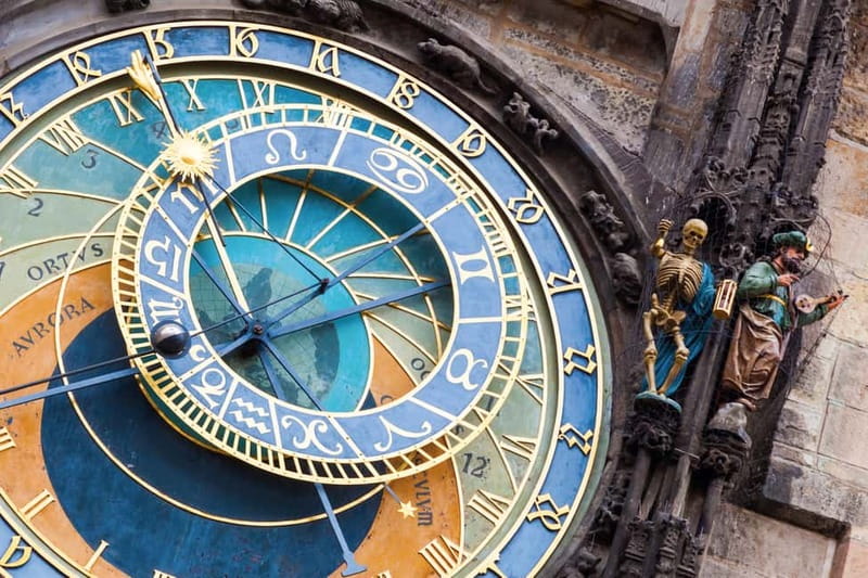 Prague: Old Town, Prague Castle & River Cruise Day Tour - Price and value: where the $71 really goes