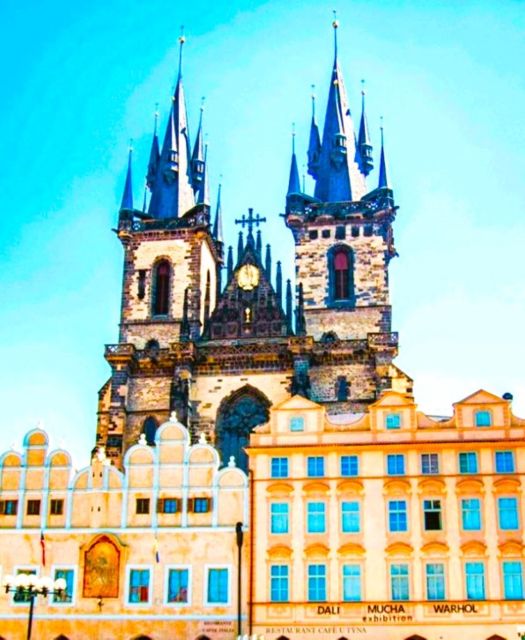 Prague: Old Town Square and Astronomical Clock Audio Guide - Why an audio guide works so well in Old Town Square