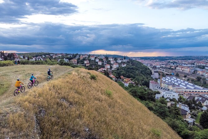 Prague on E-Bike: Explore Greater Downtown Parks & Epic Views - Meeting point, end point, and how the timing works