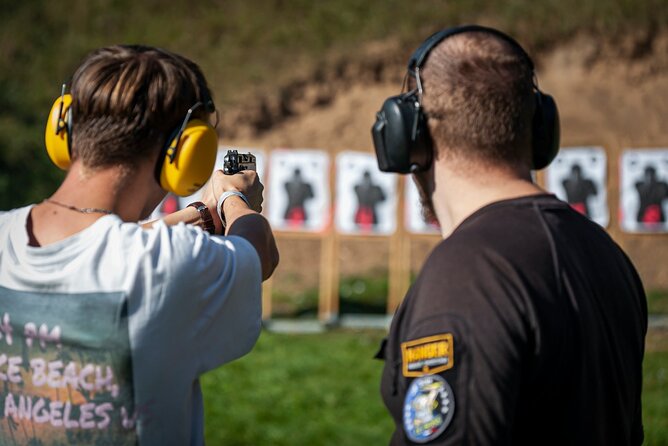 Prague: Outdoor shooting experience 3 to 10 guns + BUS Transfer - The teaching side: professional, friendly instructors (Team D gets credit)