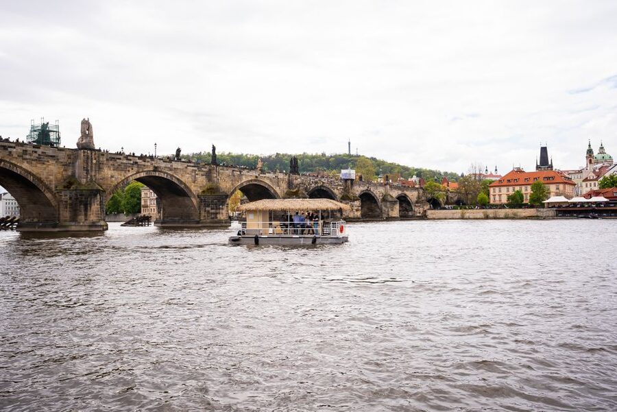 Prague: Party Tiki Boat Sightseeing Cruise with Drinks - The 90-minute route: National Theatre to Štvanice via Charles Bridge
