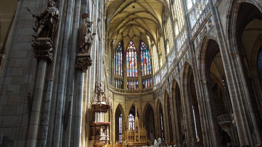 Prague: Prague Castle and Little Quarter Guided Walking Tour - Choosing castle interiors on the spot (and why it’s a big deal)