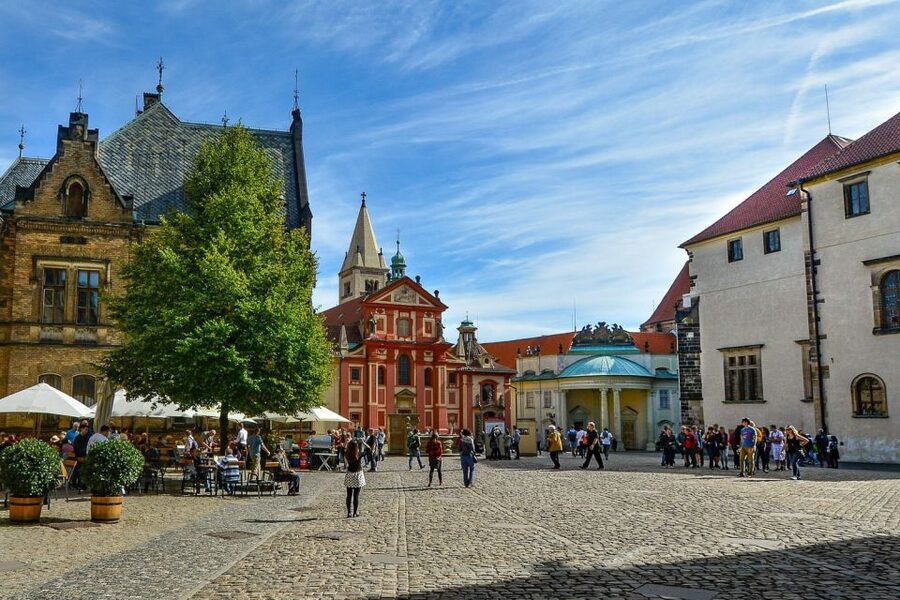Prague: Prague Castle and Lobkowicz Palace Entry Tickets - Key things to know before you go