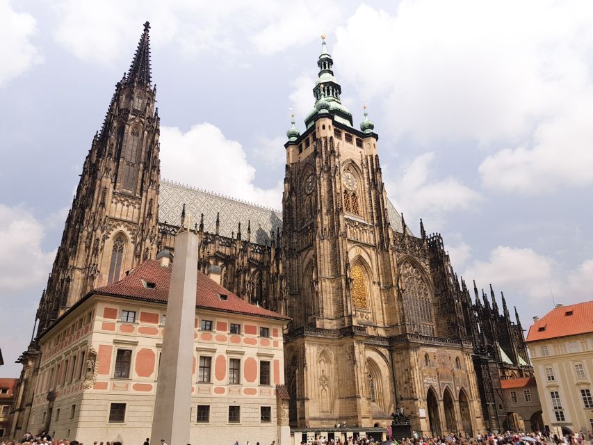 Prague: Prague Castle, Jewish Quarter, Clock Tower Admission - Who this fits best, and who should look elsewhere