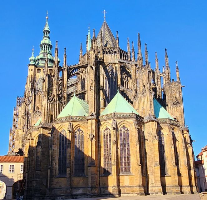 Prague: Prague Castle Private Walking Tour - Why This Private Walk Through Prague Castle Feels Focused