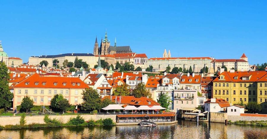 Prague: Prague Castle Private Walking Tour - Golden Lane: A Picturesque Alley With Stories Built In