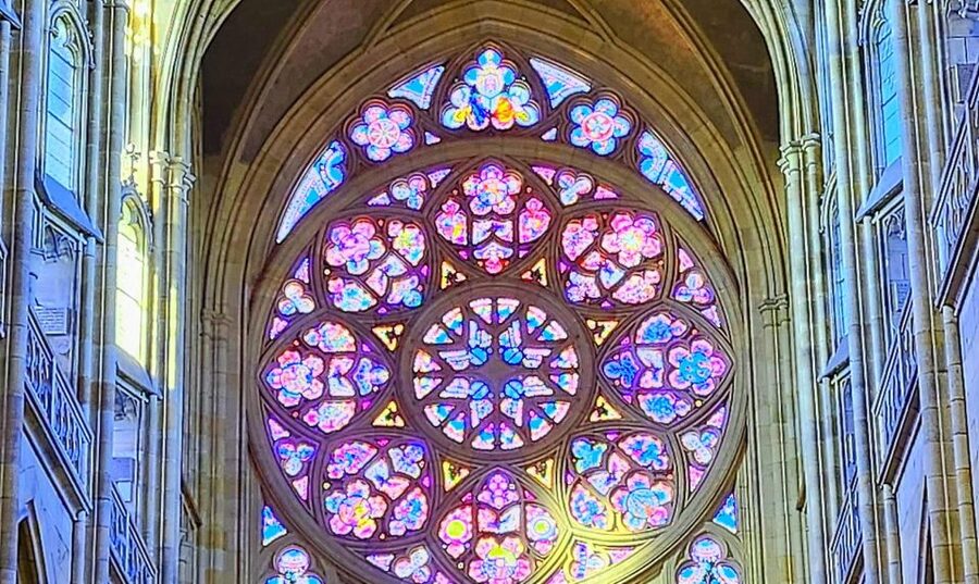 Prague: Prague Castle Private Walking Tour - 3 Hours, Rain or Shine: How to Plan Your Castle Day