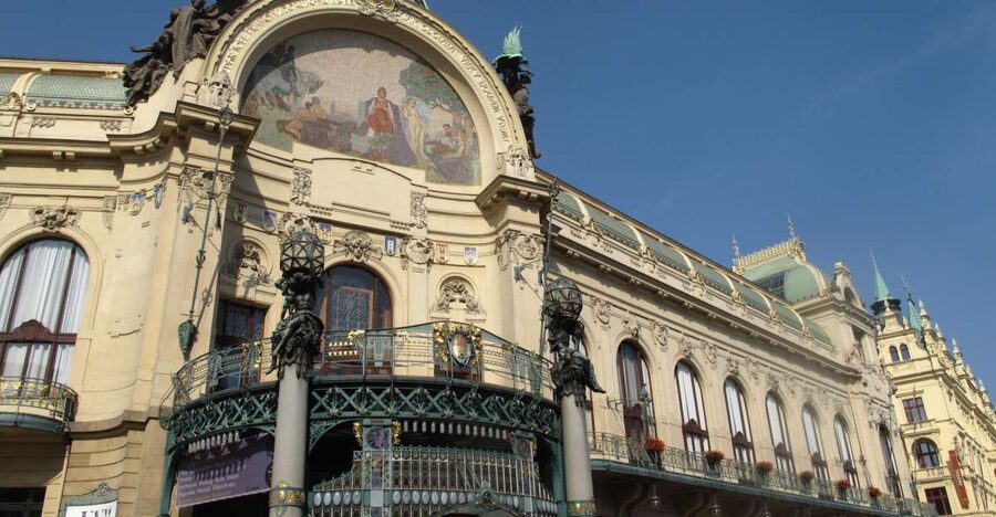Prague: Private Cubism & Art Nouveau Walking Tour - Prague’s Style Boom, Explained at Street Level
