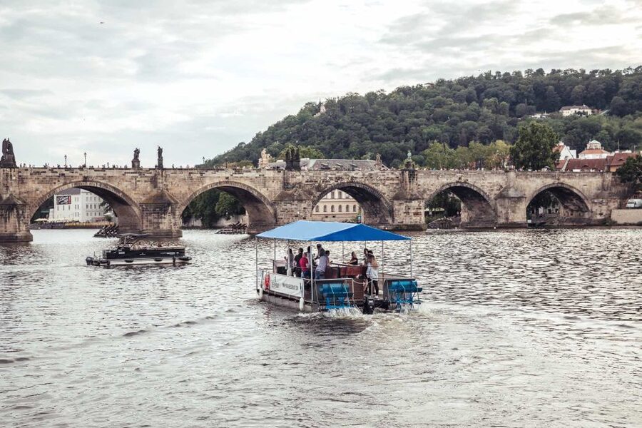 Prague: Private Cycle Boat River Tour with Beer or Prosecco - Boarding and the flow of the ride: what you experience in each phase