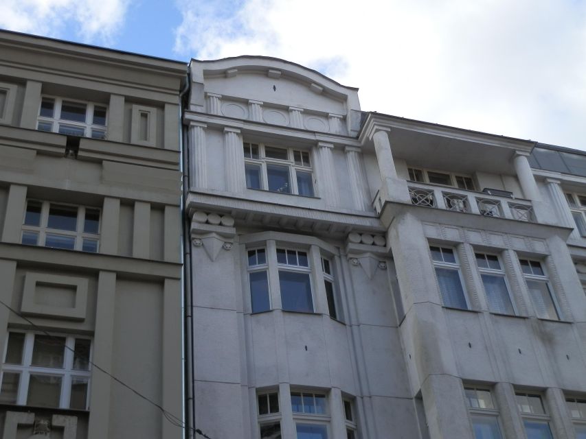 Prague: Private Prague Art Nouveau and Cubism Tour - Art Nouveau meets Cubism in one day, in a way that makes sense