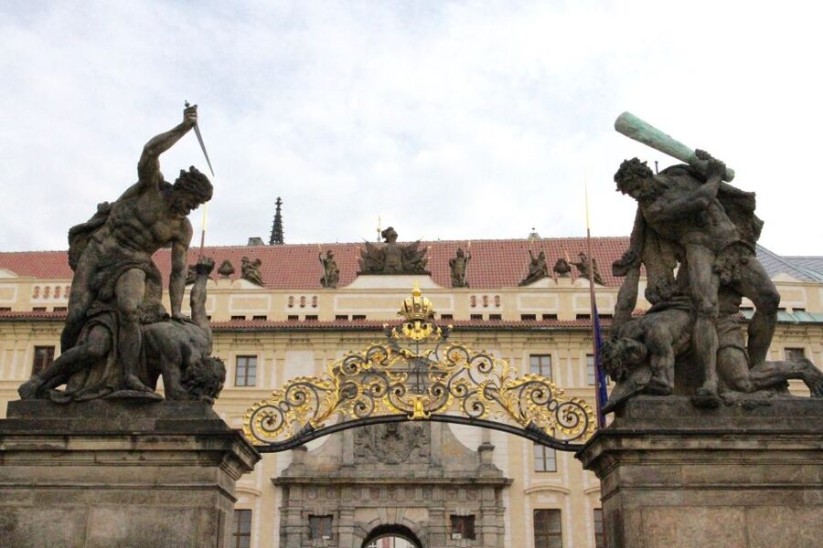 Prague: Private Tour of the Prague Castle Grounds - Key Highlights at a Glance
