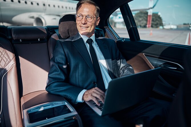 Prague Private Transfer to / from Prague Airport - The ride itself: clean, air-conditioned comfort with Wi-Fi and water