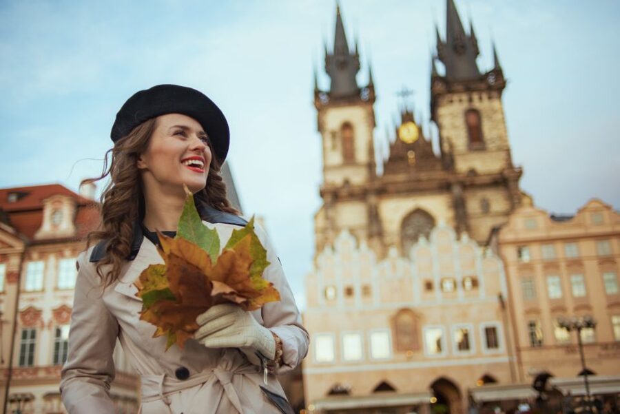 Prague: Professional Photoshoot in the Old Town - Key Highlights at a Glance