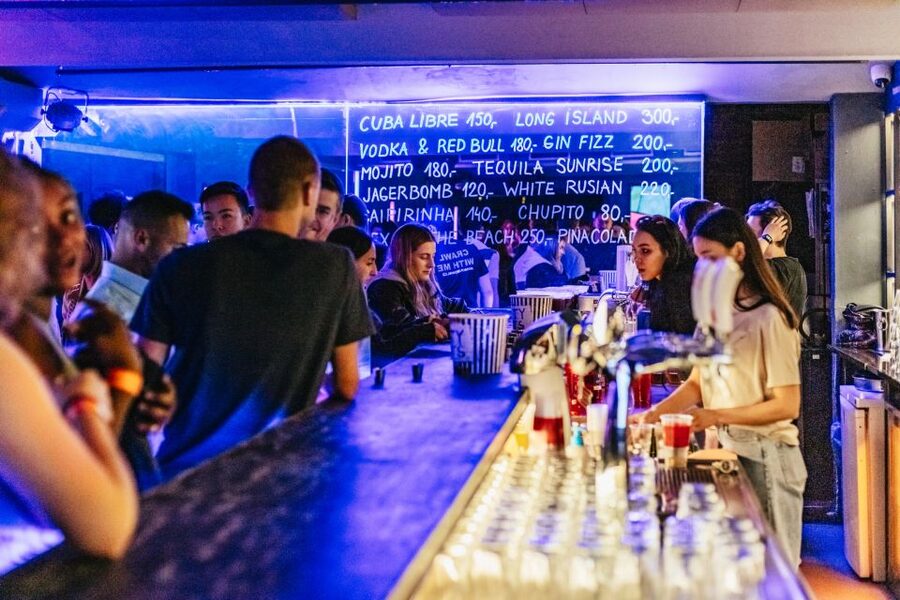 Prague: Pub Crawl with Unlimited Drinks & 5-floor Club Entry - Ending at Karlovy Lazne: VIP skip-the-line and the megaclub experience