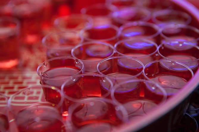 Prague Pub Crawl with Unlimited Drinks & 5 story club Entry - What guides do well, and why names keep showing up