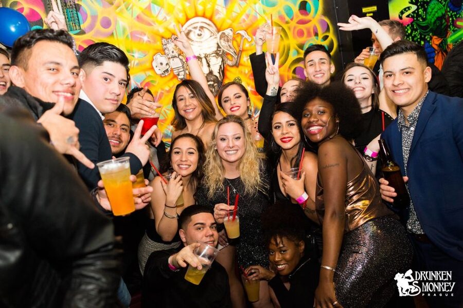 Prague: Pub Crawl with Unlimited Drinks, Bars & Club Entry - Practical Tips for a Smooth, Fun Night in Prague