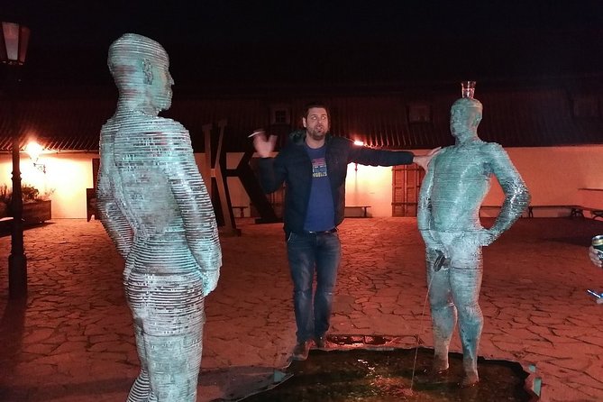 Prague Riverside Party - The optional after party back at the bar