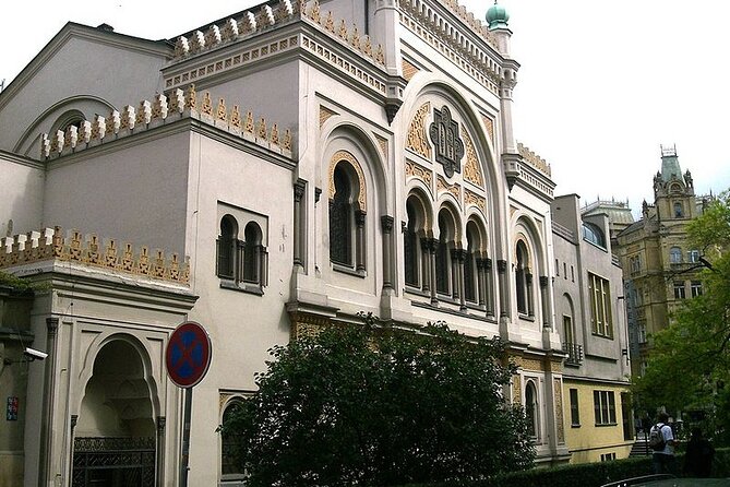 Prague's Jewish Quarter: A Self-Guided Audio Tour - Pinkas Synagogue, Jewish Town Hall, Old-New Synagogue: The Story Starts Strong