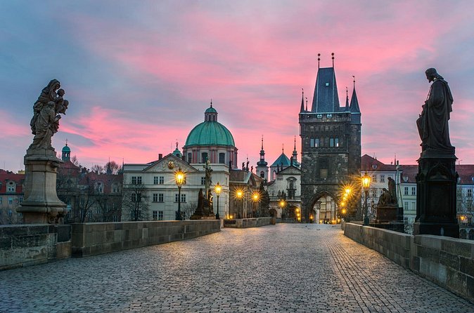 Prague Scavenger Hunt and Highlights Self Guided Audio Tour - Who this is best for, and the main watch-outs