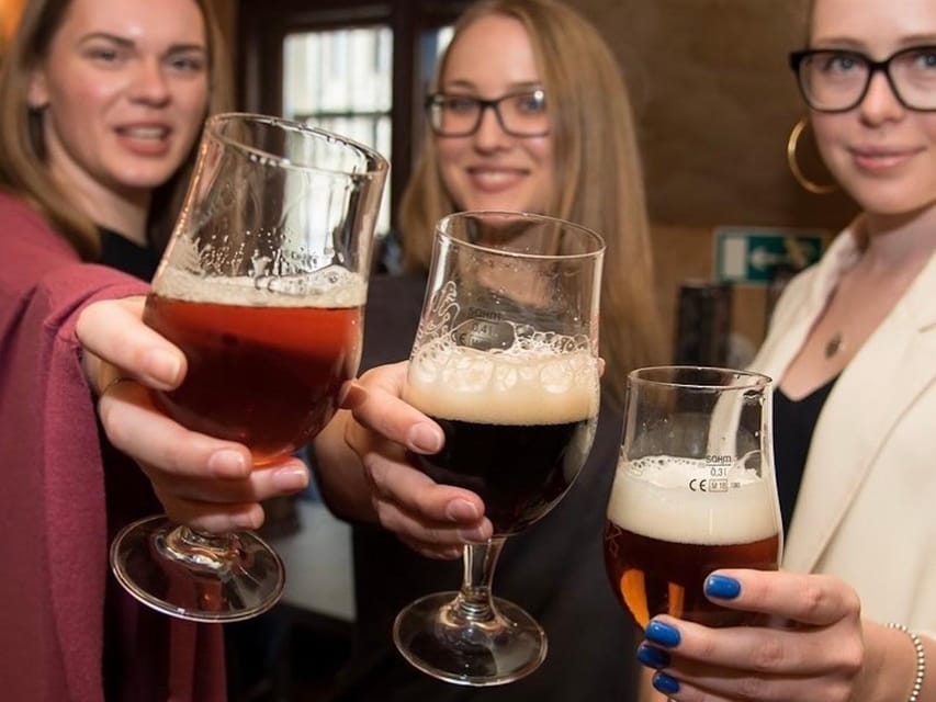 Prague: Self-Pour Czech Beer-Tasting Experience - Food pairing at the pub, plus what to order when you get hungry