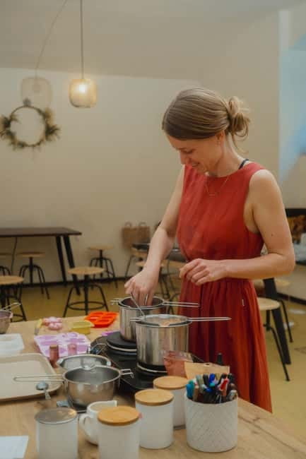 Prague: Soap Making Workshop - 500 g of Base and Included Tools: Why the $41 Price Feels Fair