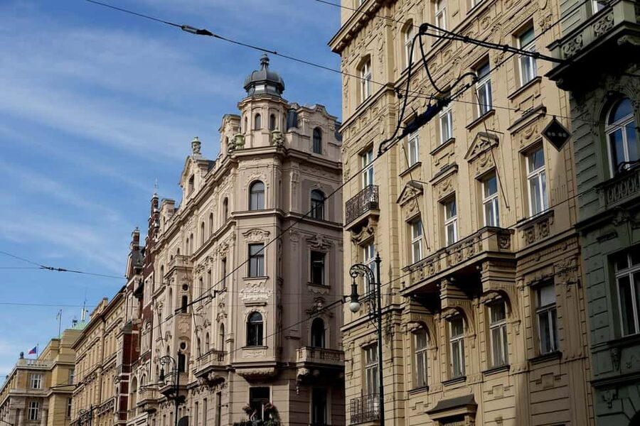 Prague: Step Into a Fairytale on This Essential Walking Tour - Old Town Square Meet-Up, Then Straight Into the Heart of Prague