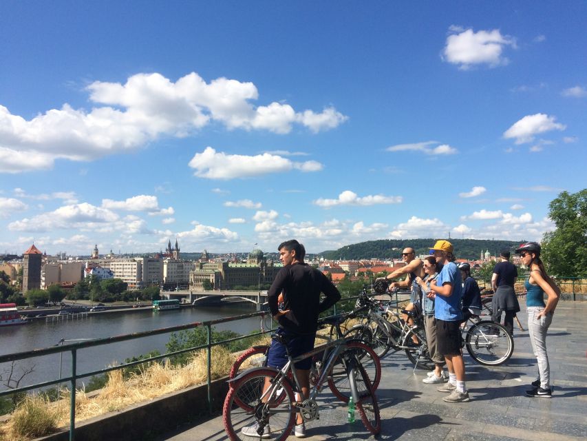 Prague: Stunning Viewpoints, Castle, City & Park Bike Tour - Key highlights worth marking on your mental map