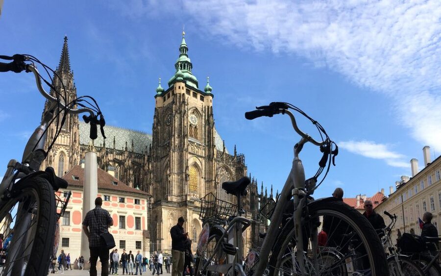 Prague: Stunning Viewpoints, Castle, City & Park E-Bike Tour - First stop: Dlouhá 24 and getting set up fast
