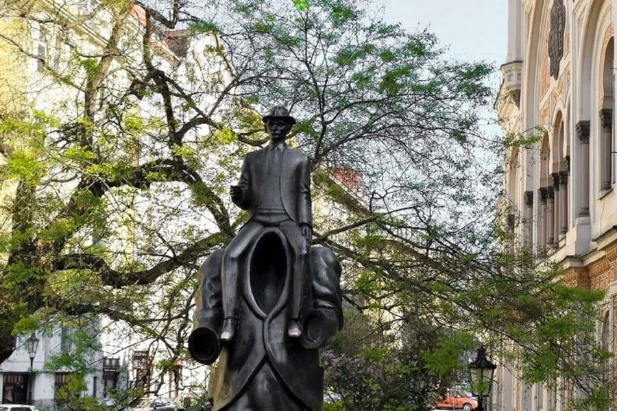 Prague Through the Eyes of Franz Kafka 2.5-Hour Tour - The guides make the difference, and names you can recognize
