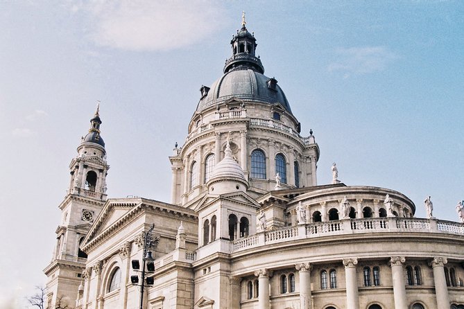 Prague to Budapest - Private Transfer with 2 hours of Sightseeing - How the Private Transfer Works From Pickup to Budapest Drop-off