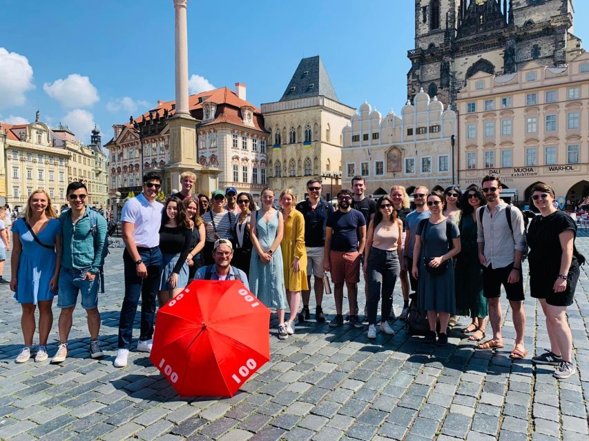 Prague: Top Sights and Historic Center Introduction Tour - Meeting at the Powder Gate, Finding the Red Umbrella