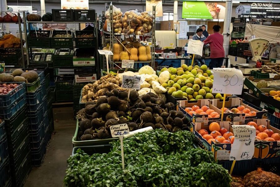 Prague: Traditional Czech Cooking Class with Market Tour - Drinks, meal time, and how the pairing makes the food easier to remember