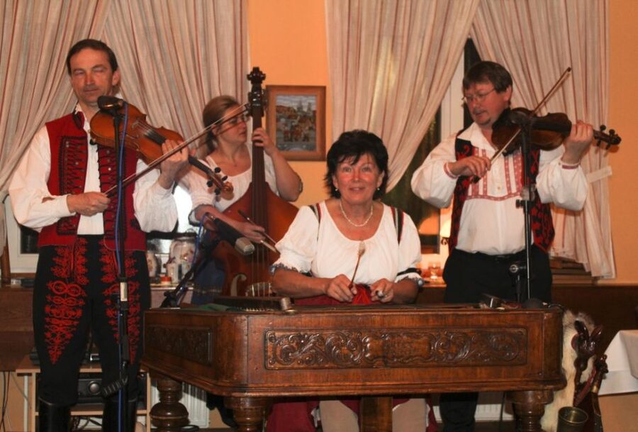 Prague: Traditional Folklore Evening with Dinner & Music - Dinner in a Prague Wine Cellar: What You Really Eat and Drink