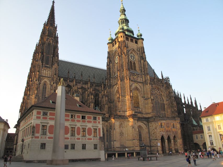 Prague: Vintage Car Ride and Walking Tour - The Guide Factor: English, French, German, Italian