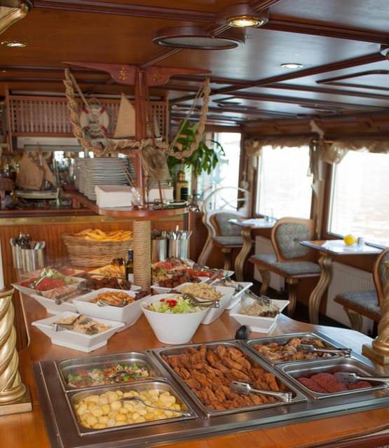 Prague: Vltava River Evening Dinner Cruise - Practical tips to make your evening smoother