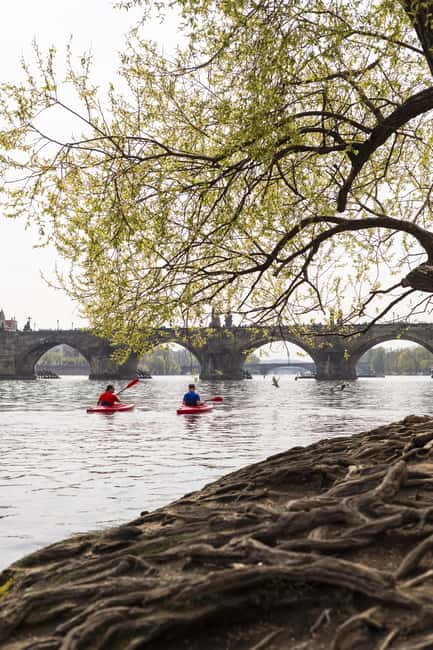 Prague: Vltava River Kayak Tour with Guide - Key highlights to look forward to