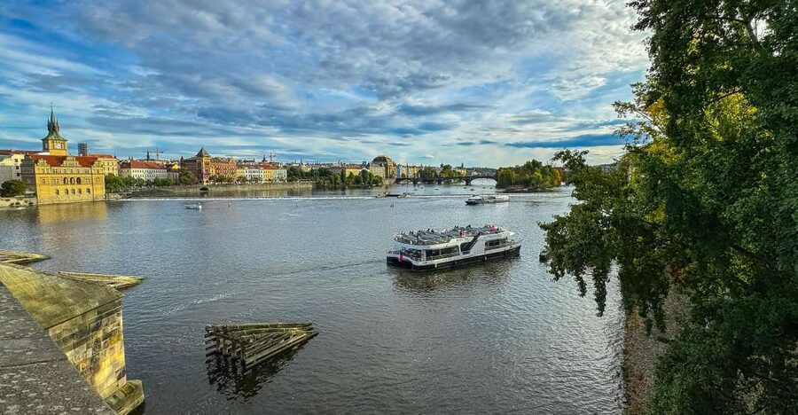 Prague: Vltava River Sightseeing Cruise - Key Things I’d Plan Around