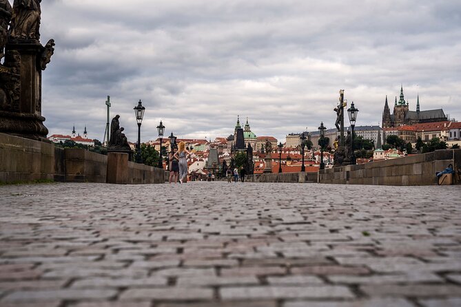 Prague Walking Tour of Old Town, Charles Bridge and Prague Castle - Prague Castle viewpoints without interior admissions: what you gain