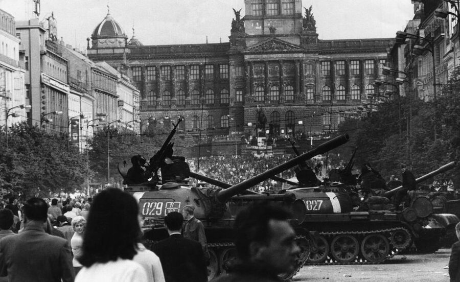 Prague: World War II and Communist History Tour - How Resistance Fits Into the Nazi Story, Including the Heydrich Assassination Site